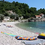 Seaside Secluded Apartments Cove Skozanje, Hvar - 5713 Apartment *