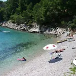 Seaside Secluded Apartments Cove Skozanje, Hvar - 5713 Gdinj