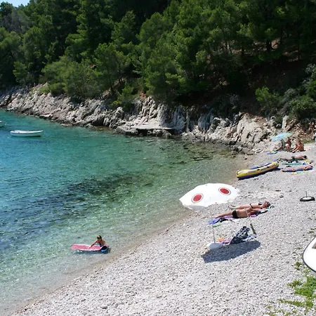 Seaside Secluded Apartments Cove Skozanje, Hvar - 5713 Gdinj